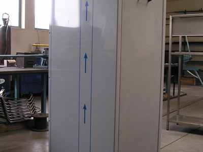 Nerezová skříň na laboratorní přístroje