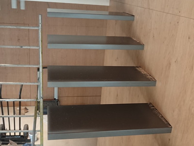 Vetknuté schodiště