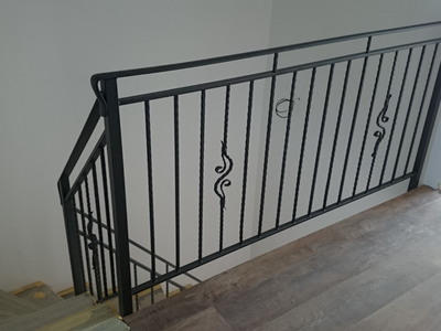 Kované zábradlí na schodiště
