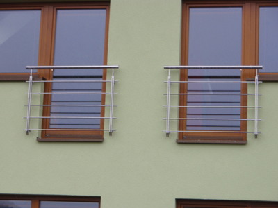 Nerezové zábradlí Francouzských oken